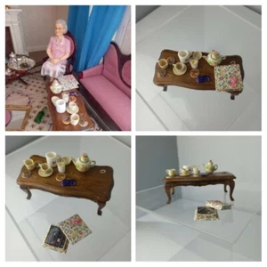 Casa de muñecas miniaturas escala 1/12 de colección de los años 80 chocolates de mesa dientes postizos té - Imagen 1 de 7