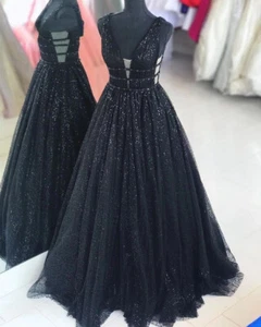 Sexy Vestido Largo Negro Brillante para Baile de graduación Cuello en V Profundo Línea A Noche Fiesta - Imagen 1 de 6