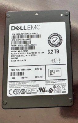 118033344 DELL EMC 3.2TB SAS 12GBPS SSD 2.5" HARD DRIVE MZ-ILT3T2HALS-00AC3 - Image 1 of 2