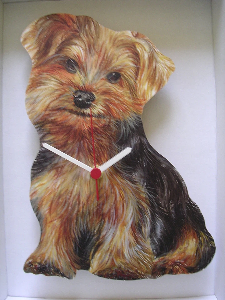 Orologio da parete per cani Yorkie, Yorkshire Terrier. Nuovo e imballato.