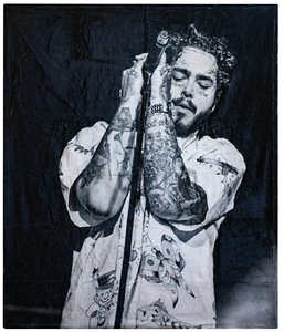 Rapper Post Malone Plush Throw Blanket 60"x50" Large. Silky soft, New! - Picture 1 of 2