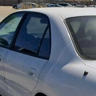 Vidrio de ventilación puerta trasera izquierda mitsubishi galant, 1994, 1995, 1996, 1997, 1998 Foto 1 de 4