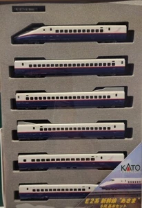 Kato N Scale 10-377 E2 SHINKANSEN Passenger Set - Picture 1 of 7