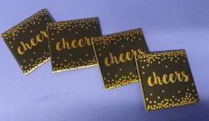 4 posavasos de cerámica Harman parte posterior de corcho negro y dorado metálico "Saludos" nuevos - Imagen 1 de 11