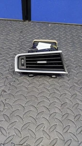 2009 BMW 5 Series F07 GT Passenger Dashboard Air Vent 9142591 - Picture 1 of 5