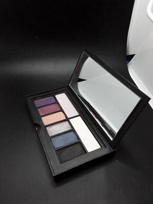 Smashbox Cover Shot Eye Palette MATTE - 0.21 oz / 6.2 g in breeze and Marsmallow - Image 1 of 4
