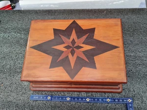 Alte Holzschatulle, Holzkiste, Schmuckkästchen - NORTH AFRICA - HANDARBEIT!!!! - Bild 1 von 10