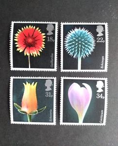 GB: Flower Photographs by Alfred Lammer. MNH 1987 - Picture 1 of 1