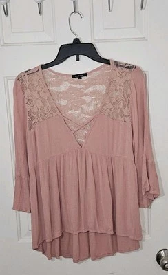 Туника Ambiance Топ Размер L Розовая Кружевная Задняя Хрустящая Ткань Раструб Рукав Коттедж Бохо  - Изображение 1 из 4