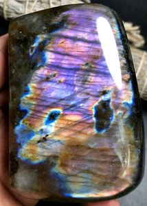 366g AAA+++Madagascar Purple Labradorite natural crystal polishing stone Z944 - Picture 1 of 9