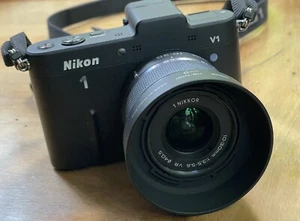 Nikon 1 V1 Kit 10-30mm 3.5-5.6 - 494 Shots - MINT - siehe Beschreibung! - Bild 1 von 13