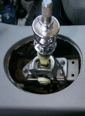 palanca de cambios 84744 para Chrysler Sebring 2.0 CRD 2007-2011 2010 Foto 1 de 4