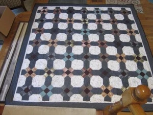 USA Handmade Queen Size Patchwork Quilt- Snowball /9 Patch - 86" x 86" Blue/Grey - Picture 1 of 7