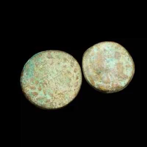 Raro conjunto de DOS (2) monedas de billón egipcias romanas antiguas Antonino Pío - Imagen 1 de 2