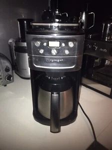 Cuisinart Grind And Brew Bean To Cup Programmable Coffee Machine. - Picture 1 of 5