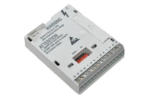 LENZE 8200 - E82ZAFCC200, 13000890, CAN I/O 200/3D, FERAG 5.700.086.001 - Picture 1 of 3