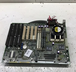 Carte mère Intel VS440FX Intel Pentium Pro 200MHz 64Mo sans disque dur - Photo 1/4