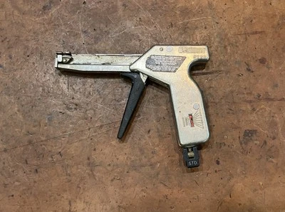 Pistola herramienta de corte y tensión de amarre Panduit Corp • GS2B • Foto 1 de 4