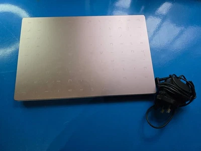 ASUS VivoBook E410MA 14" Foto 1 de 3