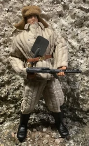 1/6 WWII Dragon/TUS Soviet/Russian Winter Infantry w/Quilted Suit & SMG - Picture 1 of 14