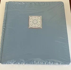 BNIP CREATIVE MEMORIES KALEIDOSCOPE ALBUM PAGES & MEDALLION ARCTIC BLUE 12 x 12 - Picture 1 of 2