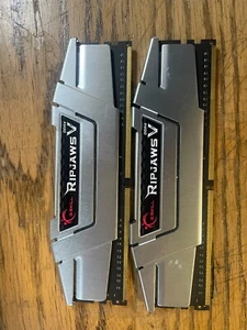 G.Skill Ripjaws DDR4-3000 8gx1 Set of 2 - Picture 1 of 2