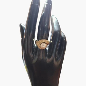 14k Perl Ring,sz 8 Chunky,sits high,rope Bezel Design 3 Gm. R4 - Picture 1 of 6