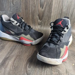 Nike Air Jordan Zoom 92 Schuhe schwarz rot Jugend Größe 5,5 Basketball Turnschuhe  - Bild 1 von 15