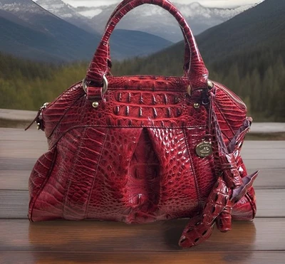 BOLSO DE MANO GRANDE BRAHMIN LOUISE ROSA LACADO ROJO CUERO con DUPE ROSEBUD Foto 1 de 4