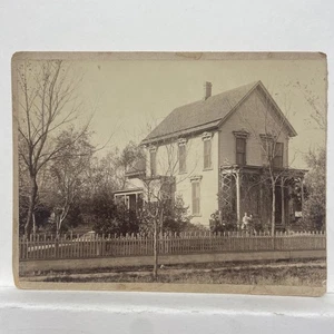 H. R. Braun Mo. Valley, Iowa Vintage Schrankkarte einer Familie und ihres Hauses - Bild 1 von 2