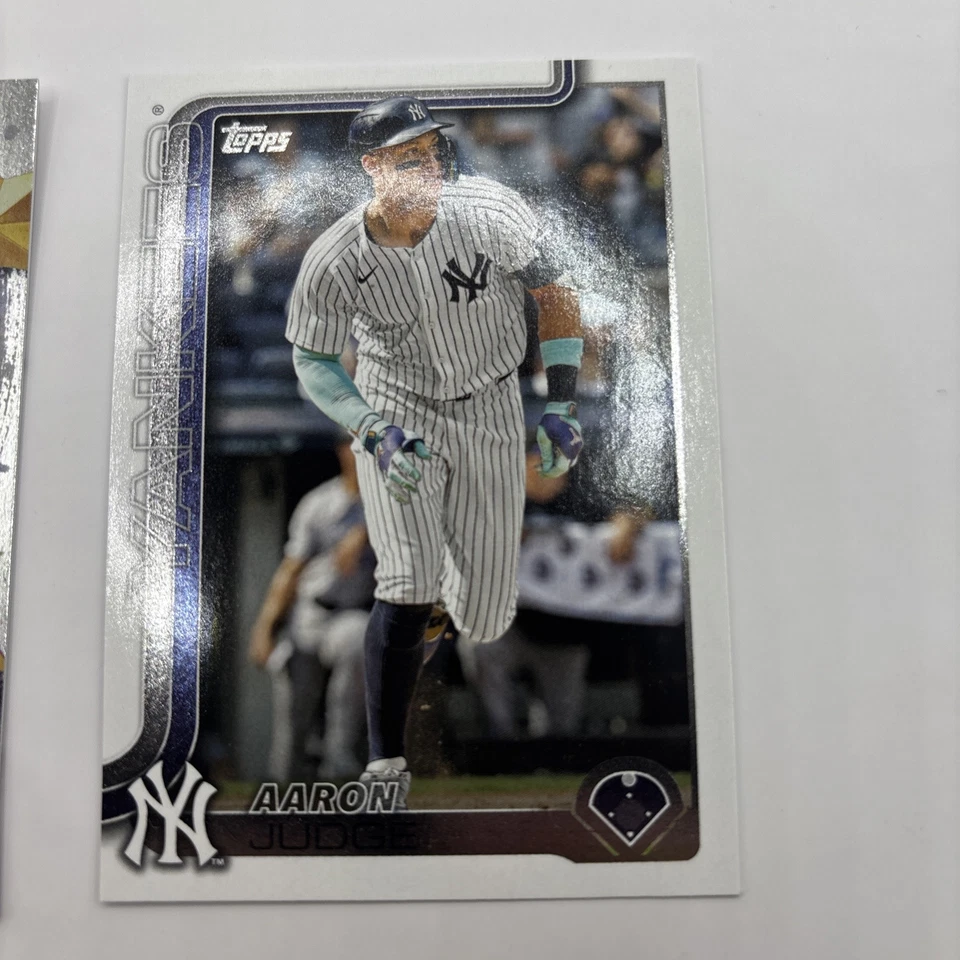 (2) 2025 Topps Series 1 #SMLB-2 Aaron Judge Stars of MLB - 2025 Topps Base #300 - Image 1 of 3