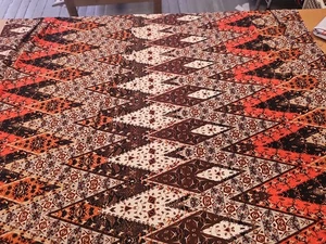 1. 1/2  Yd  Zig Zag   Ethnic Rayon Challis Fabric Apparel  Bolt Ends  - Picture 1 of 4