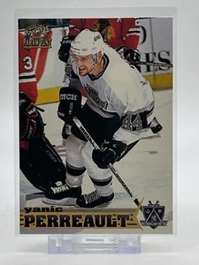 1998-99 Pacific Paramount Gold Foil Card #106 Yanic Perreault Los Angeles Kings - Picture 1 of 2
