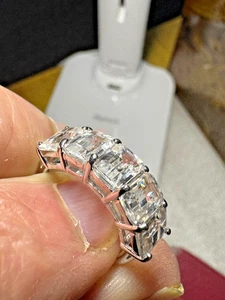 Stunning 9ct White Gold CZ? / Rock Crystal Ring - DK - Birmingham - Picture 1 of 24