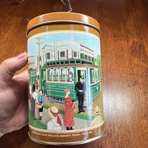 Hershey Assorted Miniatures Chocolate Tin Chocolate Town Scene - Picture 1 of 7