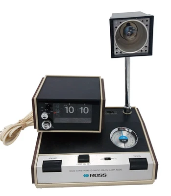 Reloj Abatible Radio AM/FM Ross Modelo 5500 De Colección Raro - FUNCIONA Foto 1 de 4