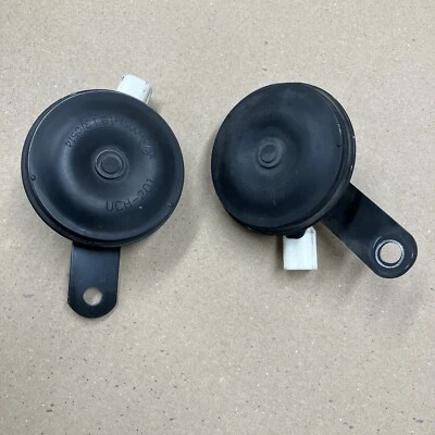 Honda CRV 2014 par de bocinas - usado - probable Accord Civic Pilot Odyssey etc. Foto 1 de 4