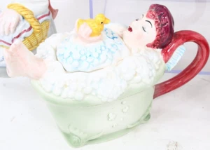 Department 56 Vintage 1988 Tea Time No.6 Bubbles Teapot With Duck - Picture 1 of 3