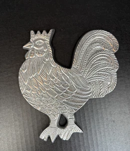 Rooster Trivet Aluminum - Picture 1 of 4
