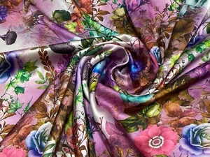 Bedruckt seidig Charmeuse Faux Seide Satin Stoff Kleid Handwerk Drapieren Material 58" - Bild 1 von 4