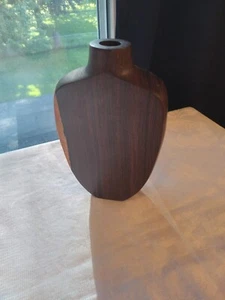 Vintage Wooden Black Walnut Signed 2004 Vase Dark-Light Brown 7in Tall X 4in W - Picture 1 of 9