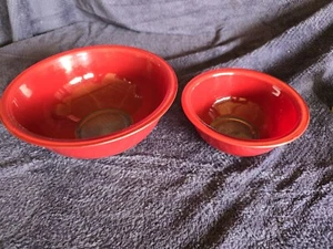 Vintage #322 1L ,and #325 2.5l Pyrex Red Glass Clear Bottom Nesting Mixing Bowls - Picture 1 of 5