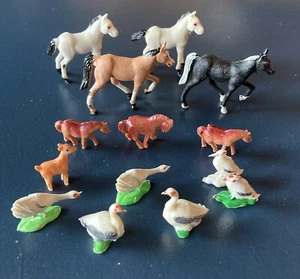 14 Mini-Tiermodell Plastik Zootiere Figuren Spielzeug Tierfiguren Modellbau - Bild 1 von 3