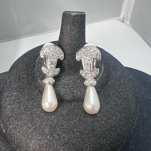 Vintage Signed REPLICA Clip 0n EARRINGS Italy Pearl Tear Drop w/Rhinestones - Picture 1 of 2