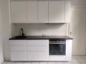 Küchenzeile IKEA mit Schubladen, von 11/2024 (10 Monate) wie neu - Bild 1 von 8