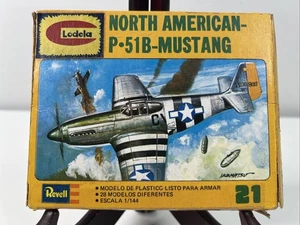 Lodela Revell 1:144 US P-51b Mustang WWII Jagdflugzeug. Neu im Karton - Bild 1 von 2