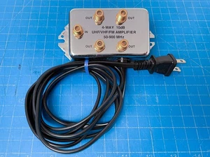 Recoton V312UL 4-Way UHF/VHF/FM 10dB Amplifier 50-900 MHz - Picture 1 of 4