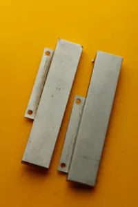 REVOX B77 - MKI 4 Tracks Metal Lateral Sides 1.177.100-06 1.177.100-05 - Foto 1 di 1