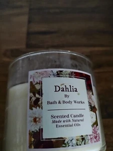 Bath And Body Works 3 Wick Candle Dahlia - Picture 1 of 2