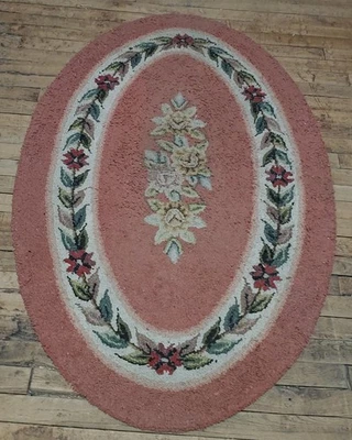 Tapete de área Surya Granada 34"X54" oval interno rosa artesanal  - Imagem 1 de 4